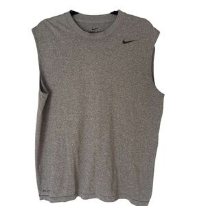 Nike Dri-Fit Men's Sleeveless Shirt Workout Sz Large